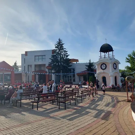 Самостоятелен апартамент Домашен уют