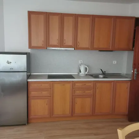 Apartman Самостоятелен Апартамент 