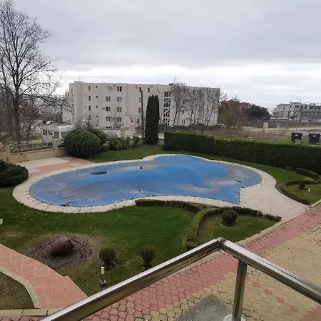 Apartman Самостоятелен Апартамент 